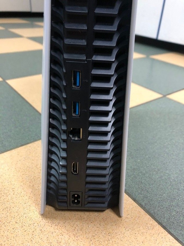 Sony PlayStation 5 825GB Код:01-200966487. Зображення 7
