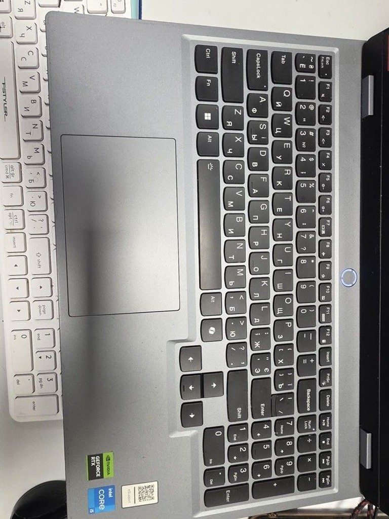 Дешиво Lenovo 15/core i5-12450hx ddr5/16gb ddr5/hdd *відсутній/ssd 512 gb/geforce rtx2050 4gb с ломбарда