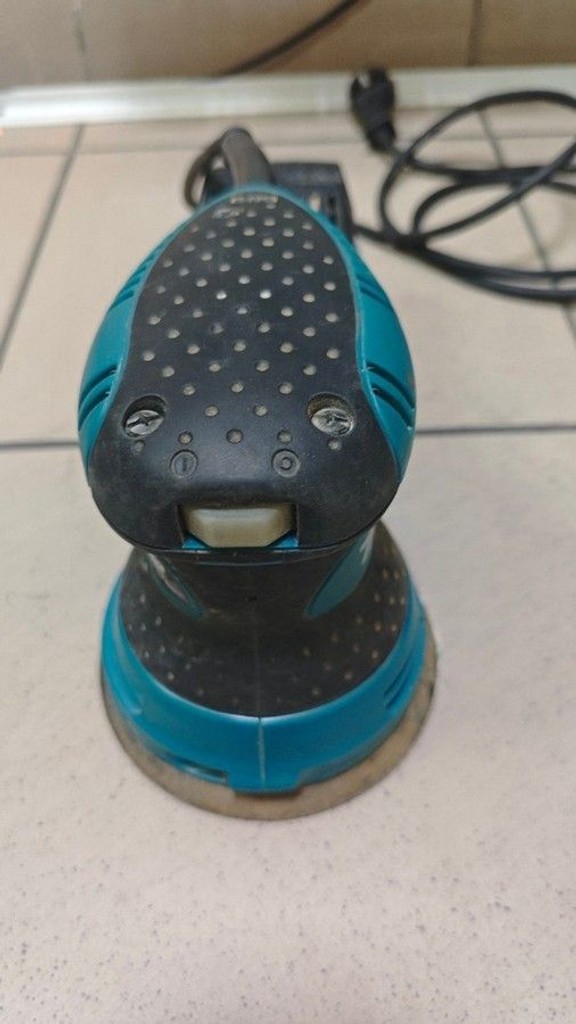Розпродаж Makita BO5031, продавець Техноскарб