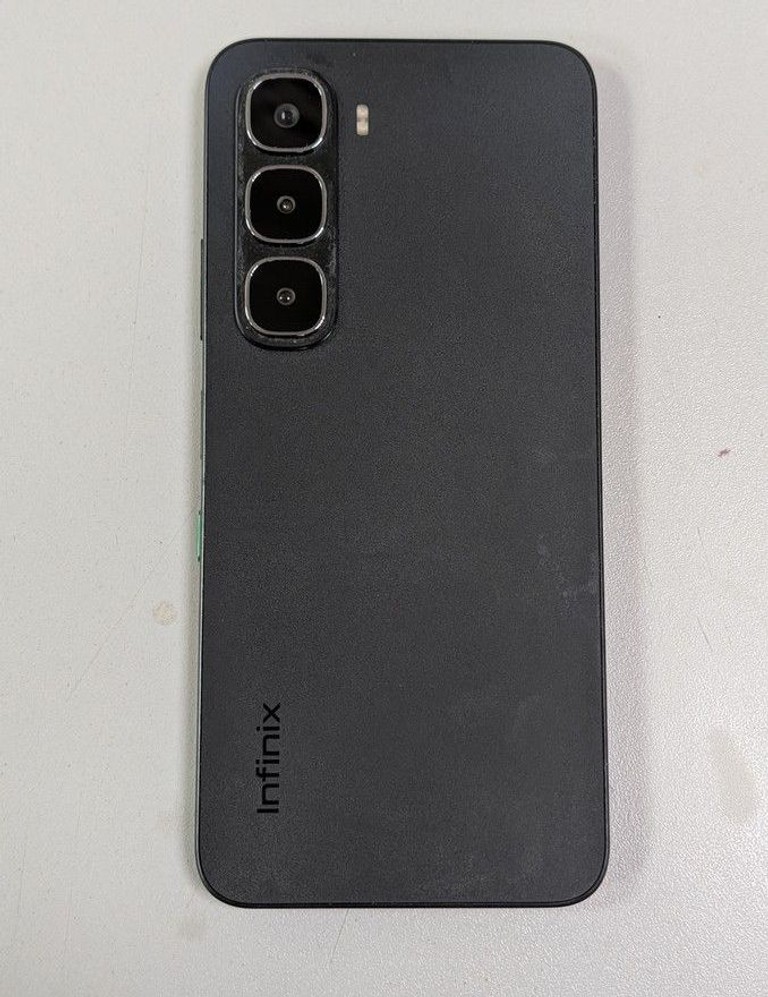 Дешево Infinix hot 60i 4/128gb з ломбарду