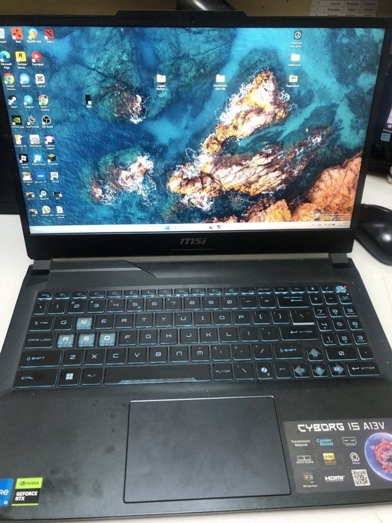 Розпродаж Msi 15/core i5-13420h ddr5/16gb ddr5/ssd 512 gb/geforce rtx4050 6gb, продавець Техноскарб