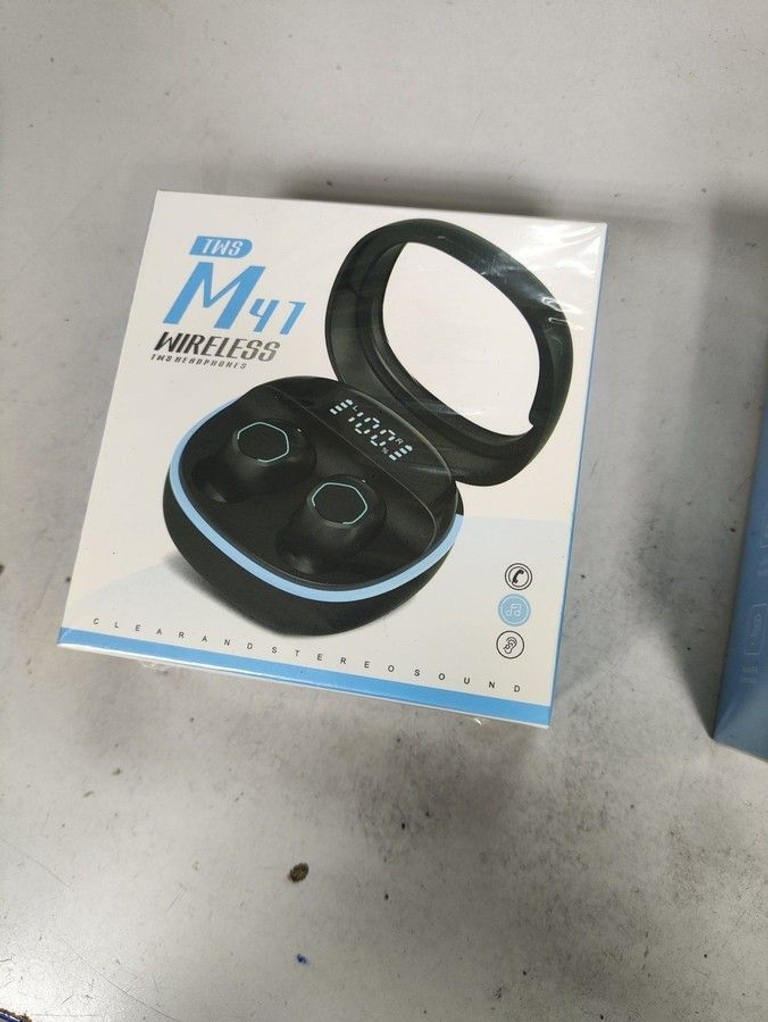 Купити Tws m41 Б/У