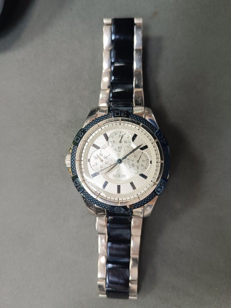 Купить Guess W0235L6 Б/У