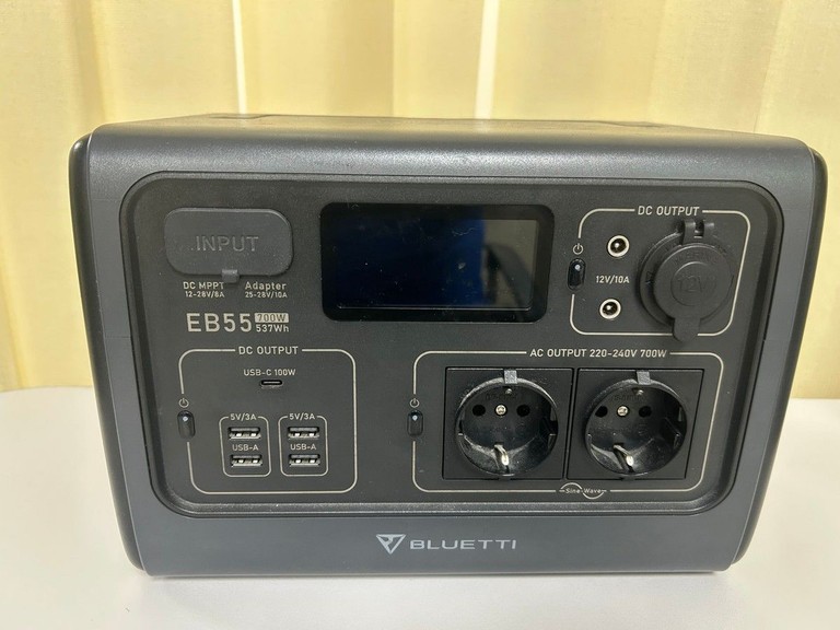 Купити Bluetti EB55 Portable Power Station 537Wh Б/У