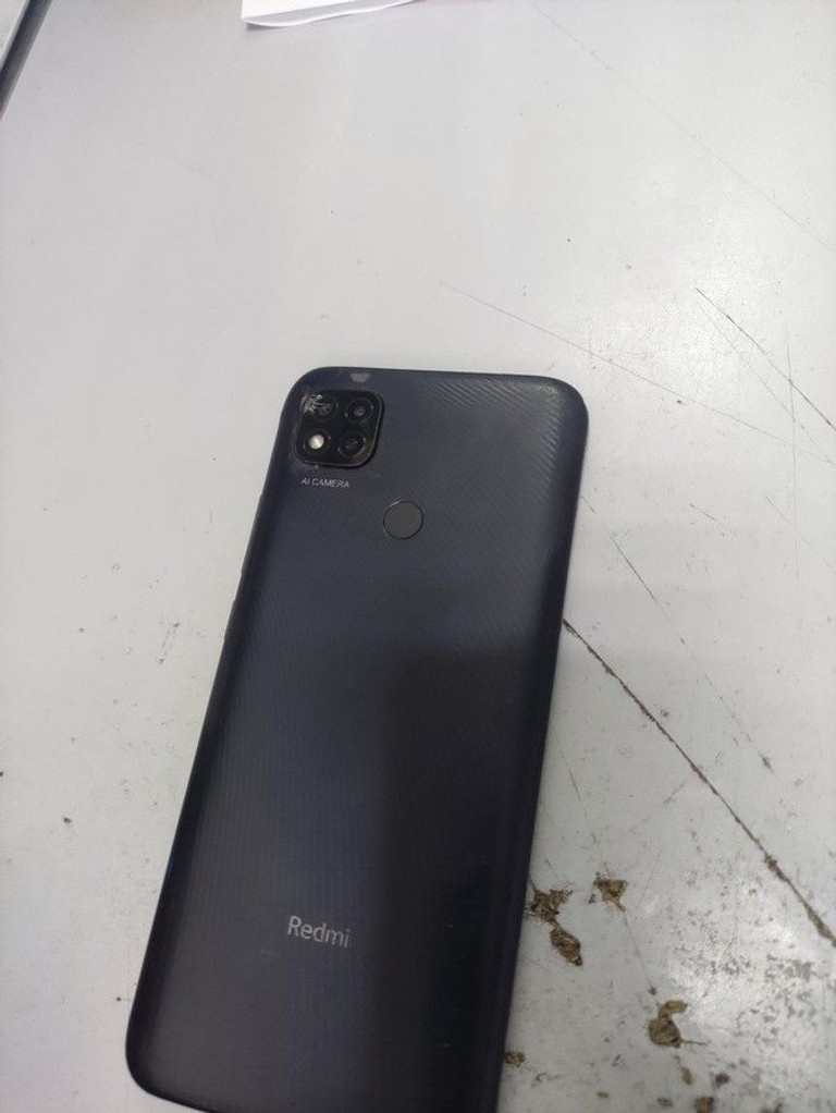 Дешиво Xiaomi redmi 9c nfc 3/64gb с ломбарда
