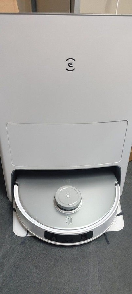 Купити Ecovacs Deebot OZMO T20 OMNI Б/У