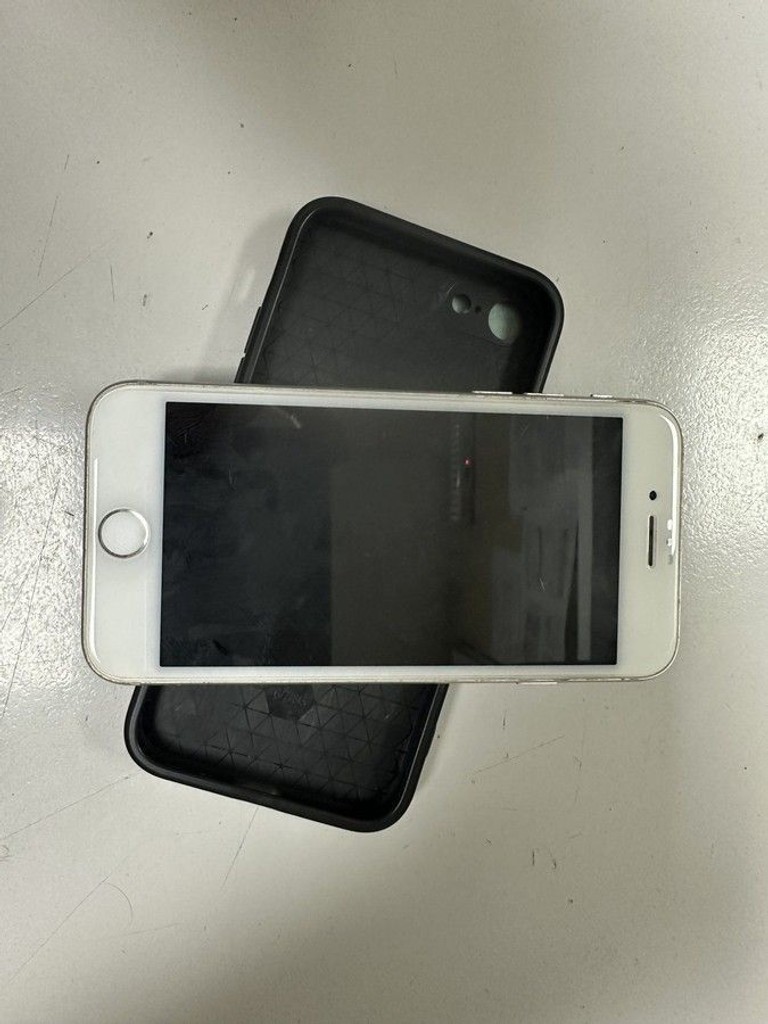 Купити Apple iphone 8 64gb Б/У