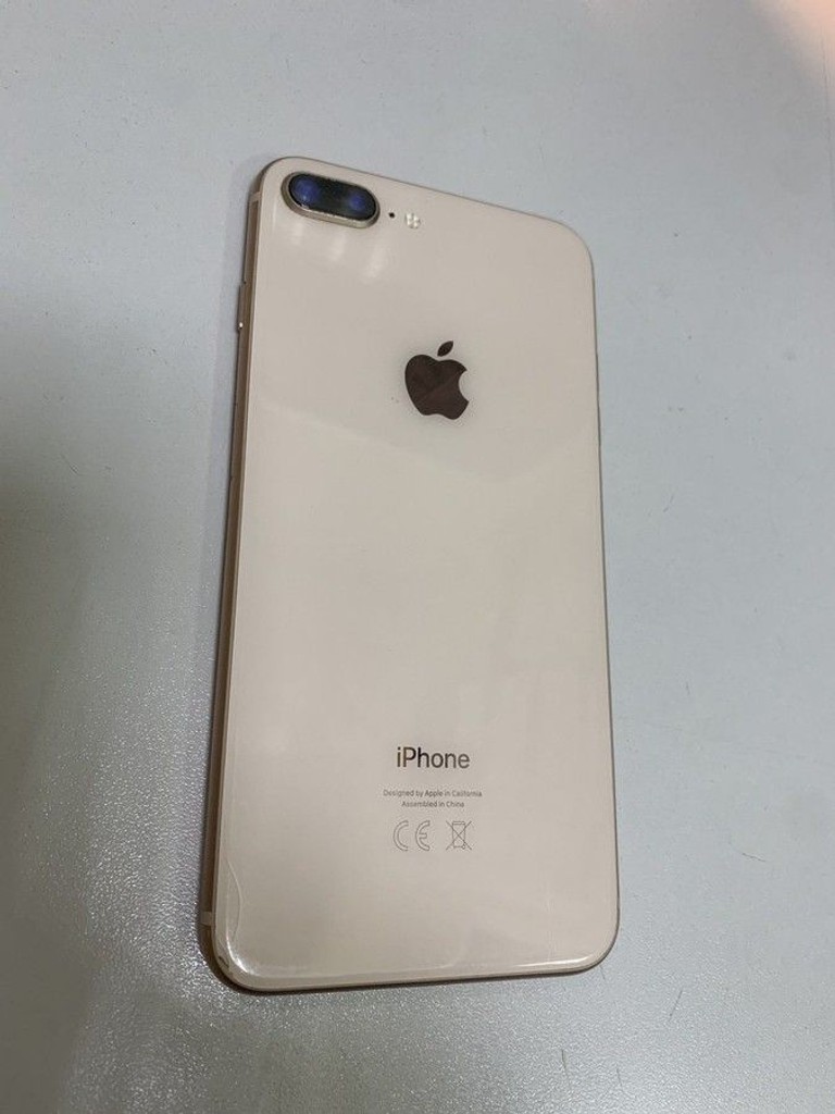 Купити Apple iphone 8 plus 64gb Б/У