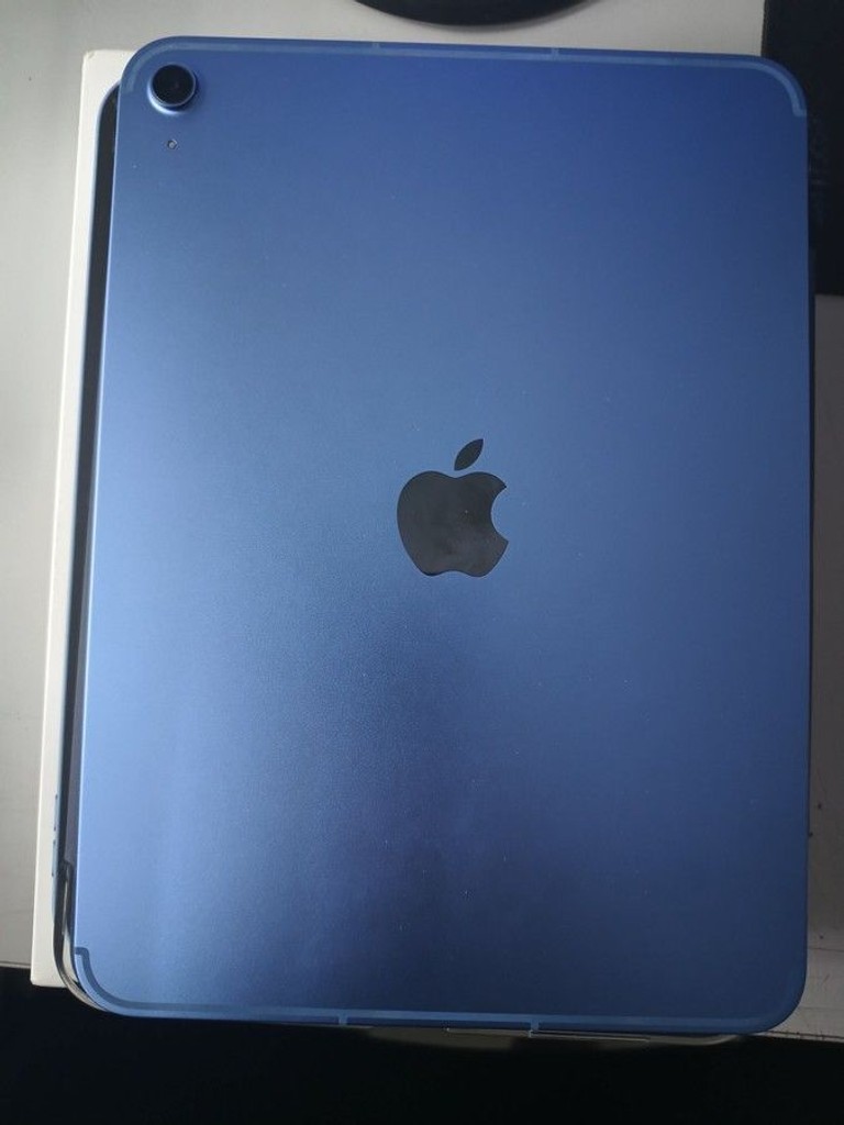 Дешево Apple ipad 2025 wi-fi + cellular 128gb з ломбарду