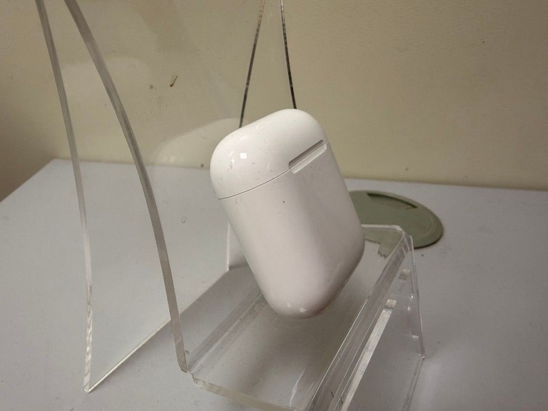 Дешево Apple airpods 2nd generation a1602, a2031, a2032 з ломбарду