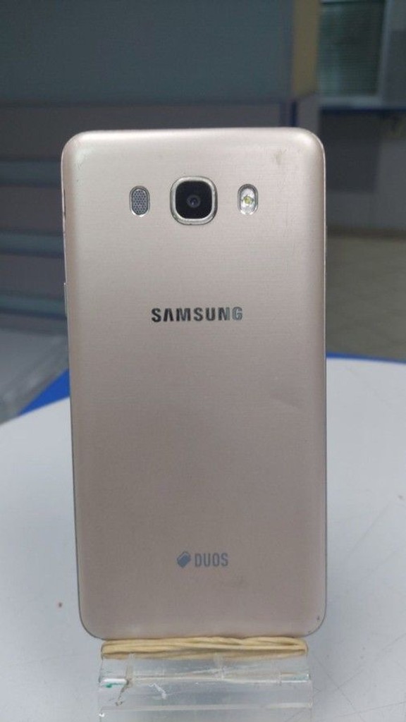 Дешево Samsung galaxy j7 2016 2/16gb з ломбарду