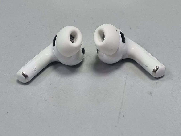 Распродажа AirPods Pro 3, продавец Техноскарб