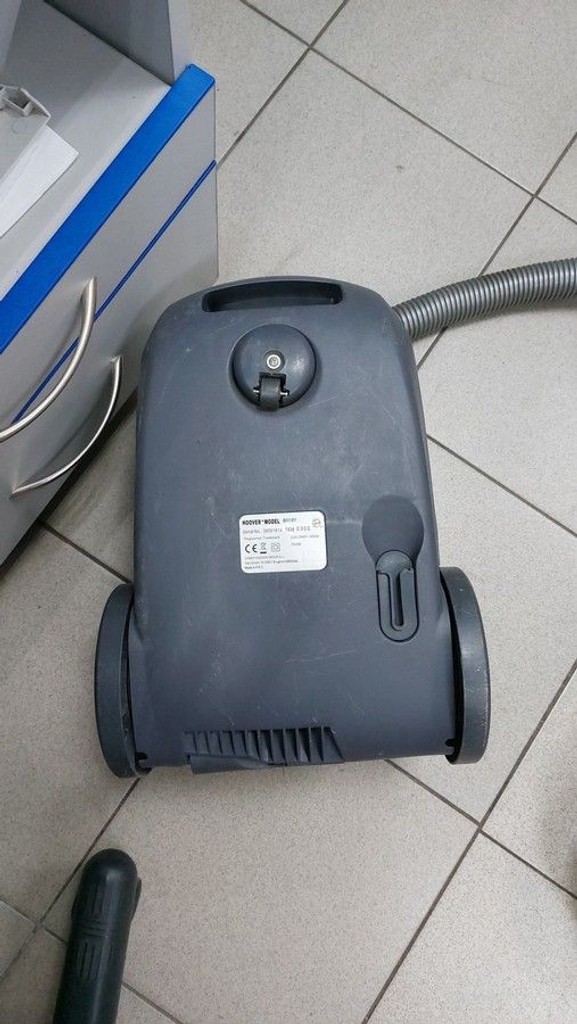 Оголошення Hoover BV11 011 Б/У