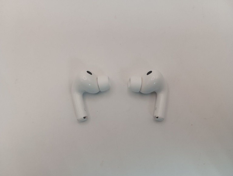 Дешево AirPods Pro 3 з ломбарду