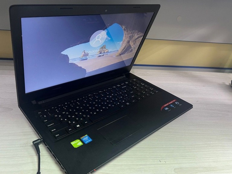 Купить Lenovo 15/pentium 3825u ddr3/4gb ddr3/hdd 500 gb/geforce 920m 2gb Б/У