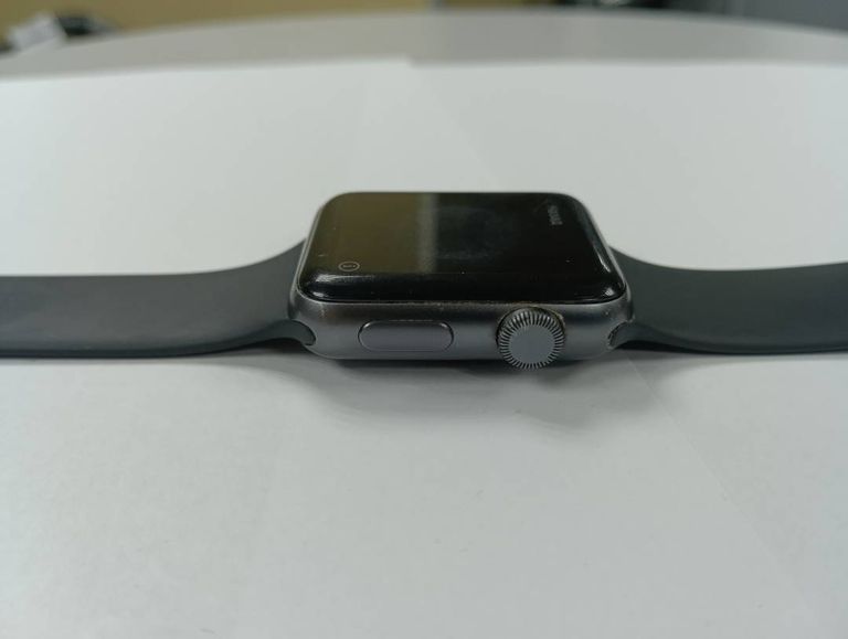 Apple watch series 3 42mm steel case