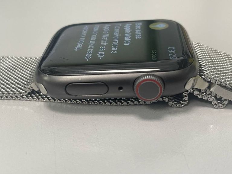 Apple watch se 44mm aluminum case