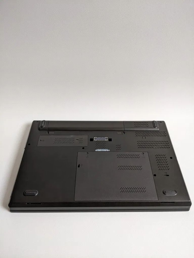 Lenovo ThinkPad W540 i7-4800mq, 16 gb DDR3, Quadro K1100M 2gb, 240SSD