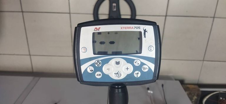 Minelab X-Terra 705