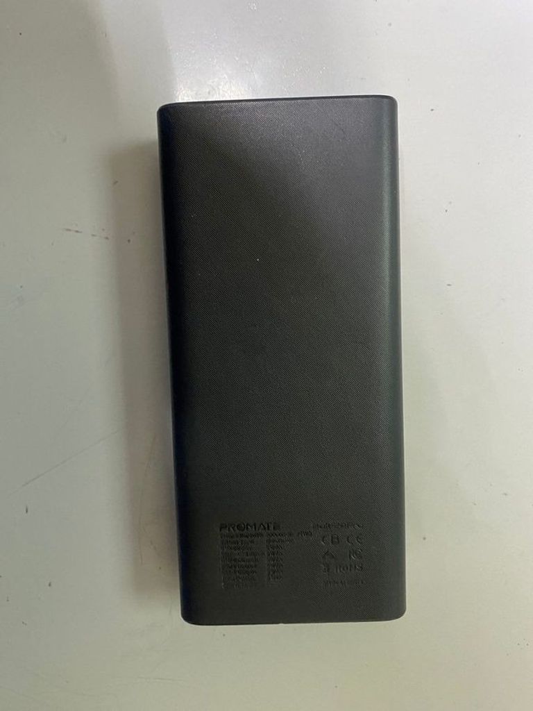 Оголошення Promate 20000 mah bolt-20 pro Б/У
