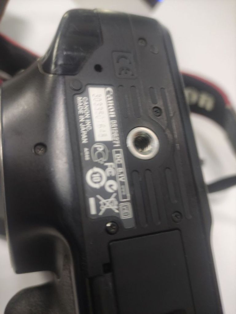 Canon eos 550d body Код:01-200481772. Зображення 7