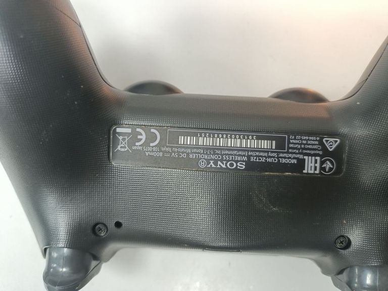 Объявление Sony dualshock 4 v2 Б/У