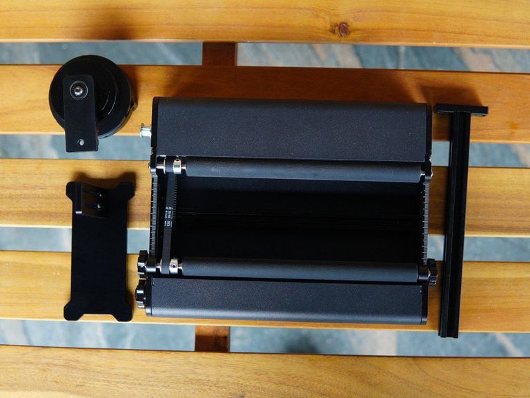 Оголошення Роторний роликовий патрон Two Trees TR2 PRO, роторний, для лазерного гравірування циліндричних об'єктів. Новий.  Б/У