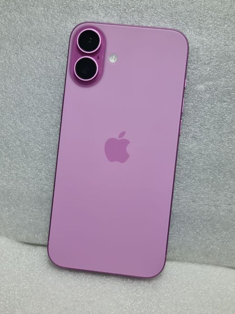 Apple iPhone 16 Plus 256GB Ultramarine (MXY23) Код:01-200569870. Зображення 6