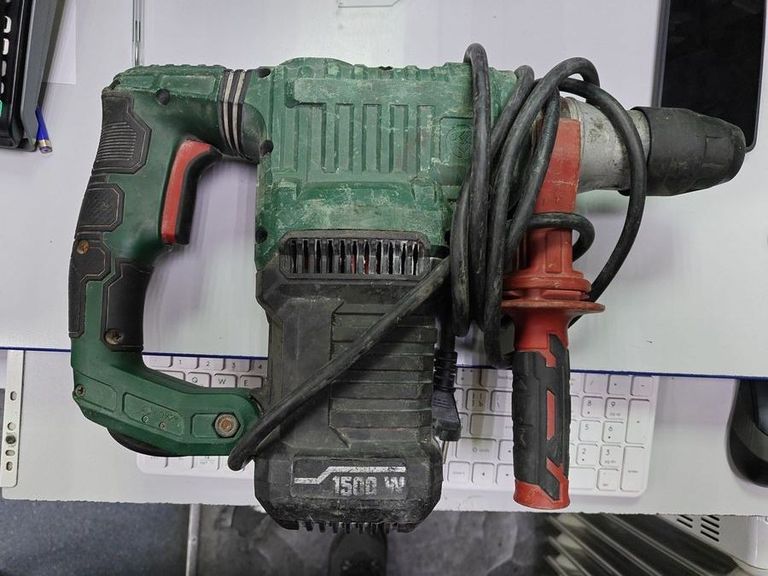 Дешево Parkside pbh 1500 f6 з ломбарду