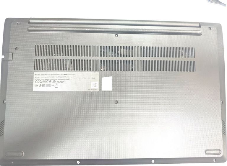 Дешиво Lenovo 15/core i3-1315u ddr5/8gb ddr3/hdd *відсутній/ssd 128 gb/*інтегрована с ломбарда