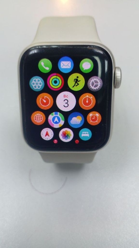 Купити Apple watch se 2 gps 40mm aluminum case with sport Б/У