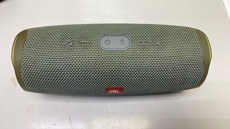 Объявление Jbl charge 4 Б/У