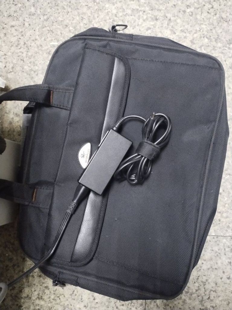 Распродажа Dell 15/core i3-1315u ddr5/4gb ddr5/hdd *відсутній/ssd 256 gb/*інтегрована, продавец Техноскарб