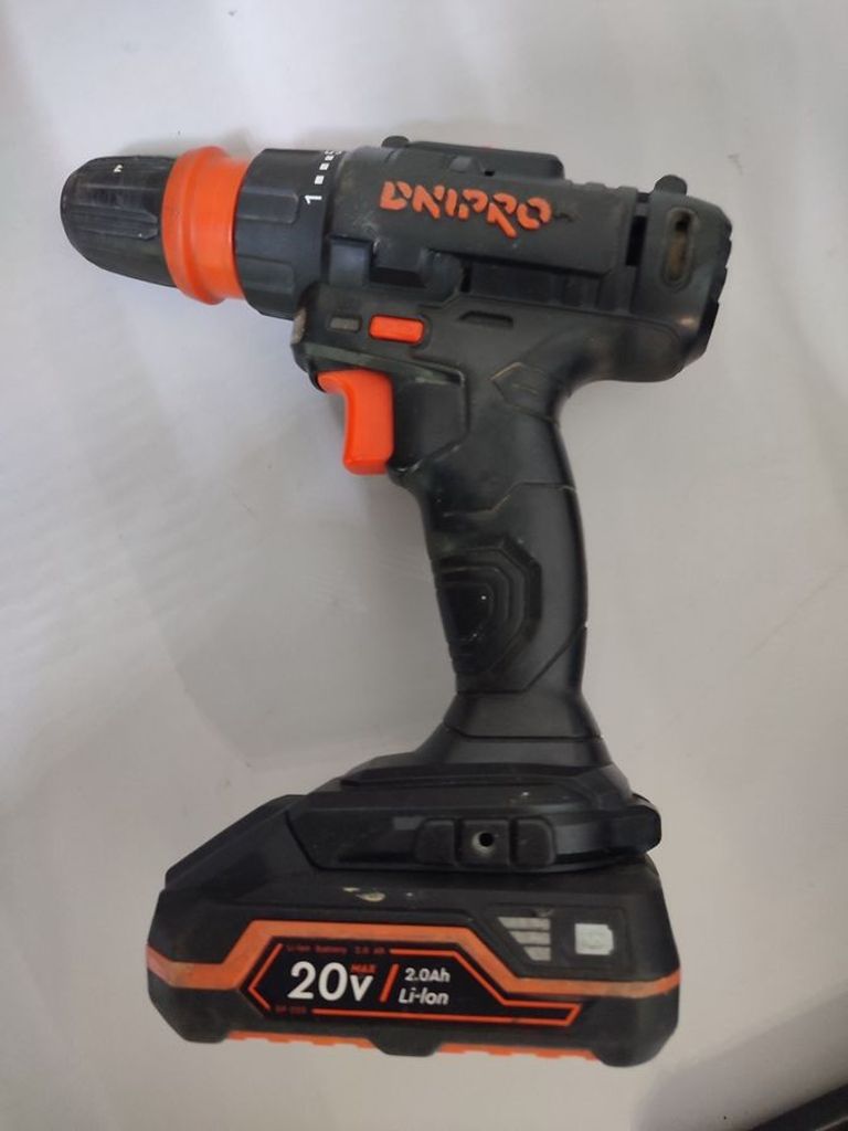 Купити Dnipro-M cd-218q 2акб 4ah зп Б/У