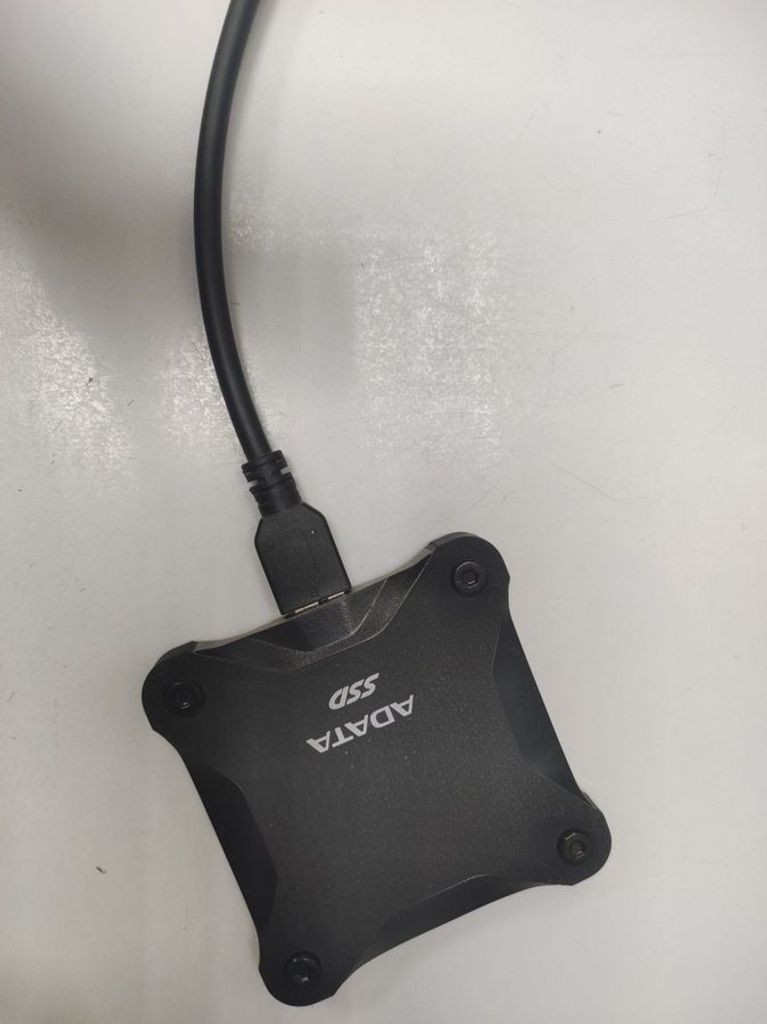 Дешиво Adata sd600q 240gb с ломбарда