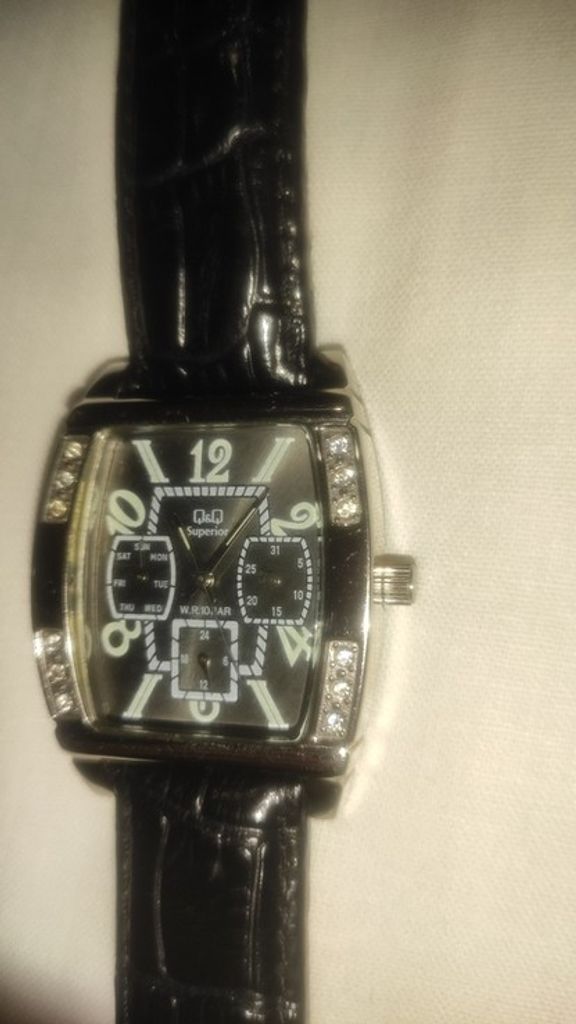 Дешиво Q&Q superior с ломбарда