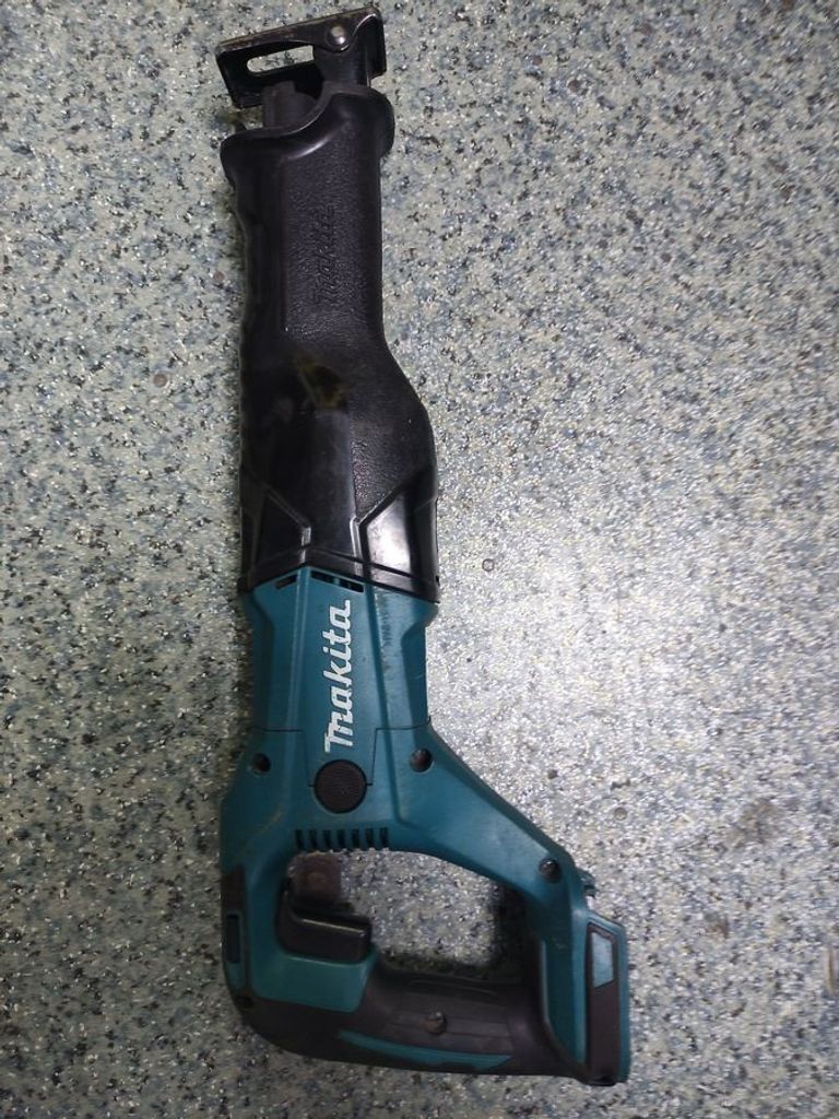 Makita dtm51+dss610+djr186+ зарядний пристрій dc18rd+ 3акб 4a Код:01-200762217. Зображення 8