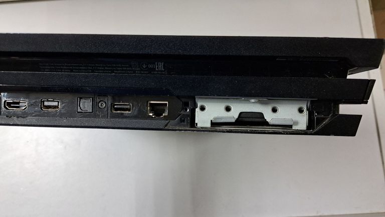 Sony PlayStation 4 Pro (PS4 Pro) 1TB Black (9773412) Код:01-200777482. Зображення 5