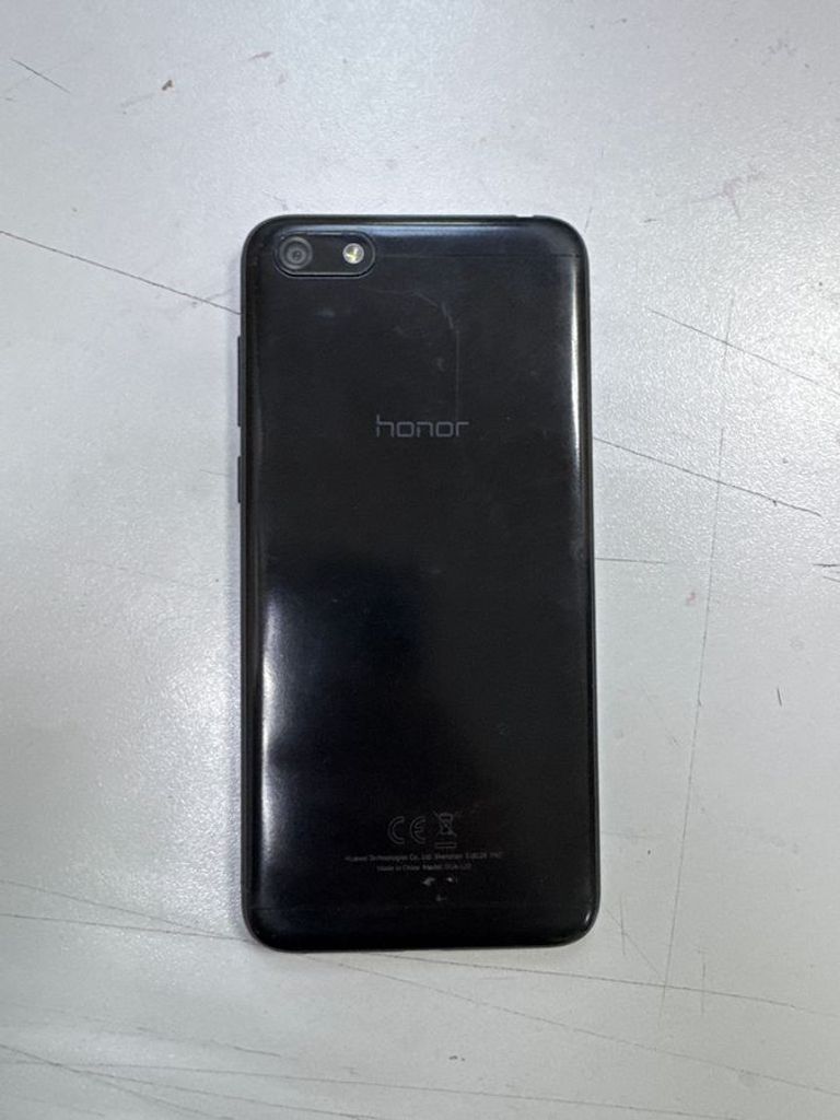 Оголошення Huawei honor 7a dua-l22 2/16gb Б/У