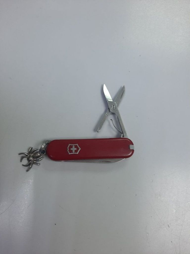 Купить Victorinox сlassic sd summer rain Б/У