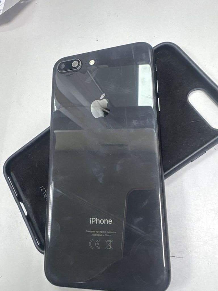 Дешиво Apple iphone 8 plus 64gb с ломбарда