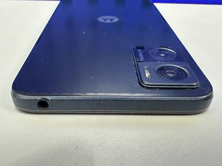 Розпродаж Motorola xt2239-6 moto e22 4/64gb, продавець Техноскарб