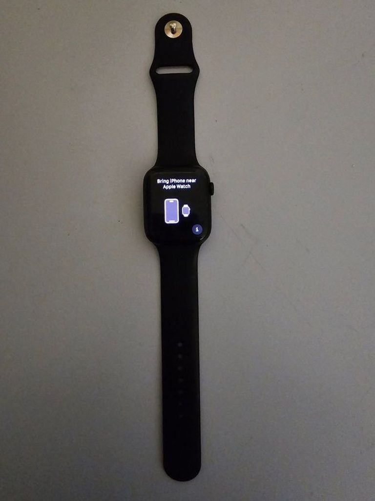 Купить Apple watch series 8 gps 45mm aluminum case Б/У