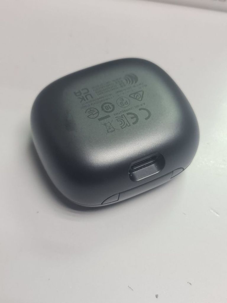 Объявление Jbl live pro 2 Б/У