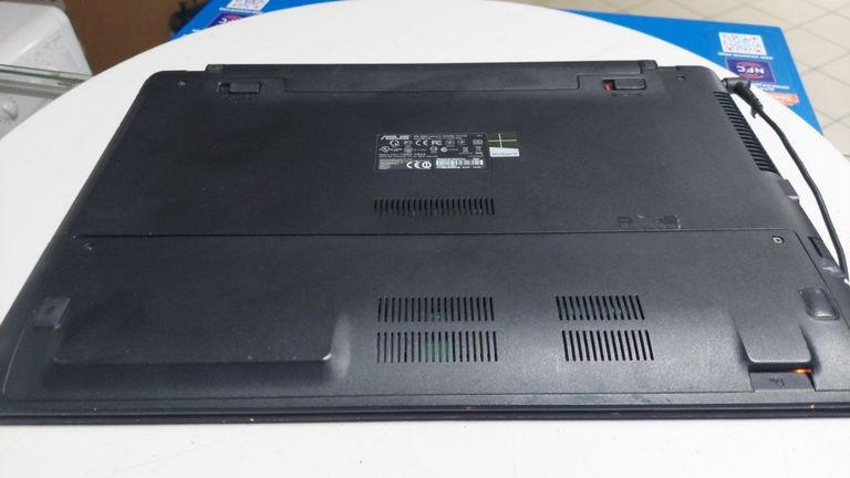 Распродажа Asus 15/celeron 1007u ddr3/4gb ddr3/hdd 500 gb/ssd *відсутній/*інтегрована, продавец Техноскарб