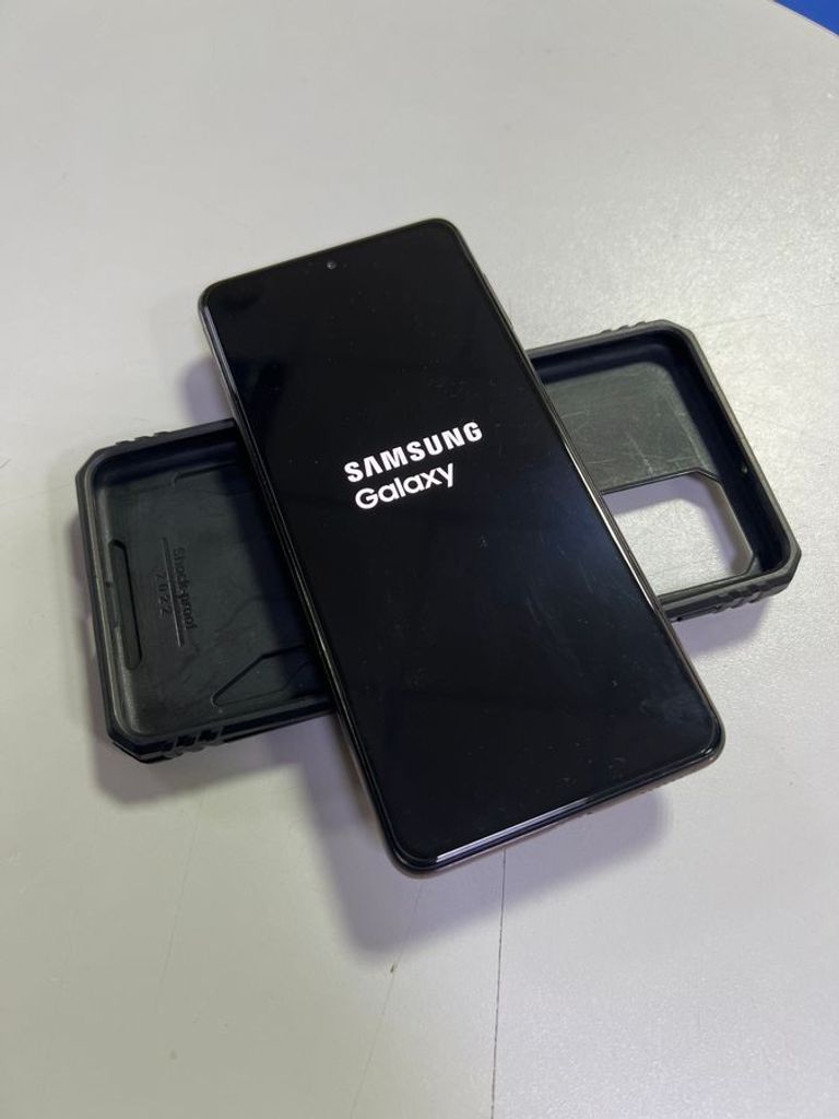 Купить Samsung galaxy m53 5g 6/128gb Б/У