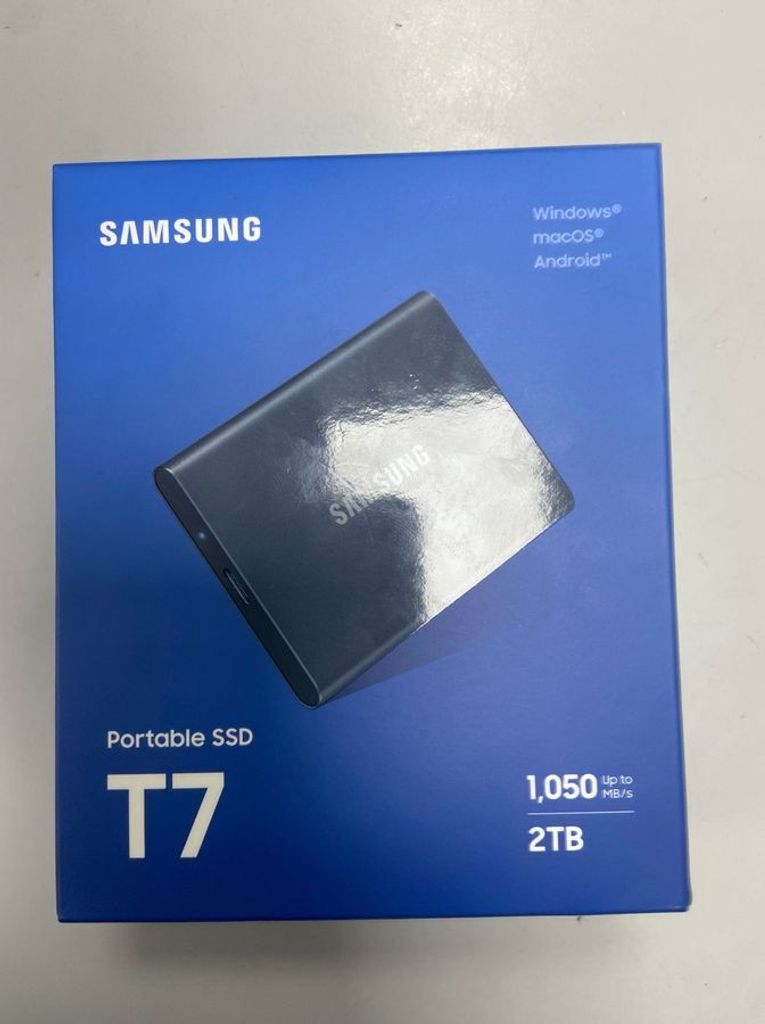 Купити Samsung t7 2 tb titan Б/У