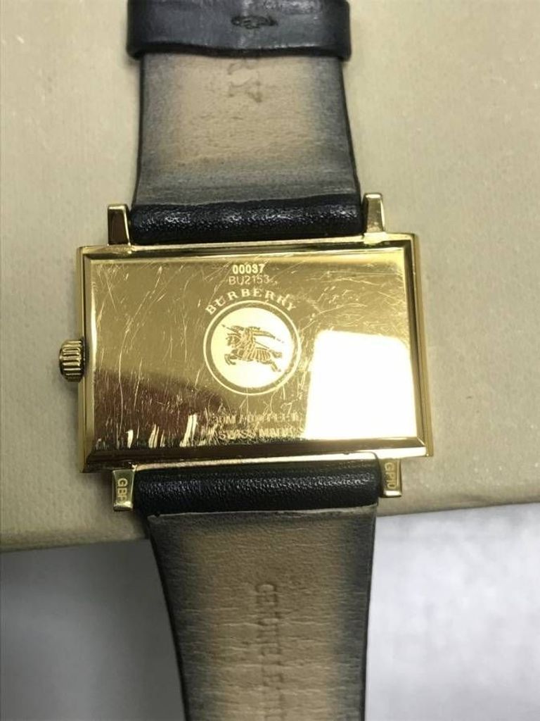 Дешиво Burberry bu2153 с ломбарда