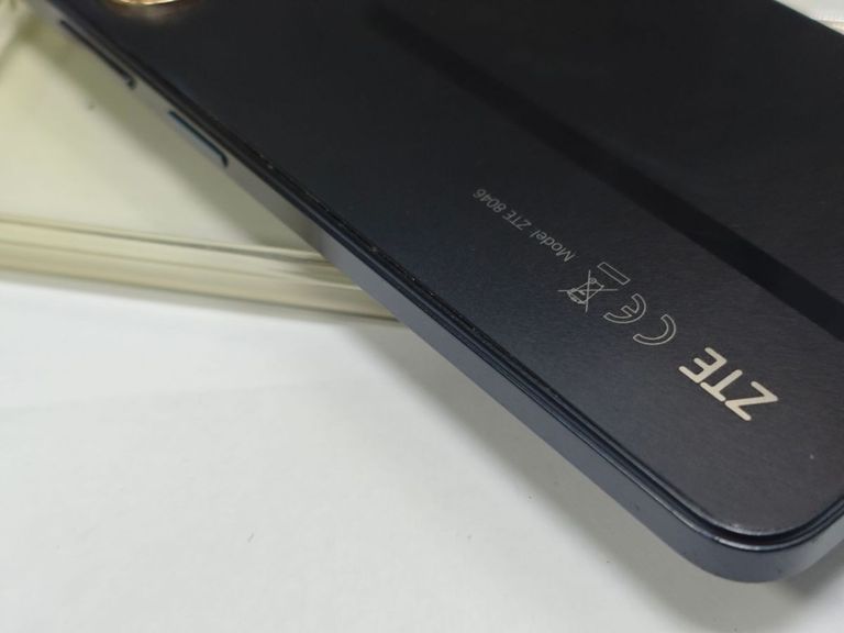 Zte Blade V40 Design 6/128GB Black Код:01-200817794. Зображення 11