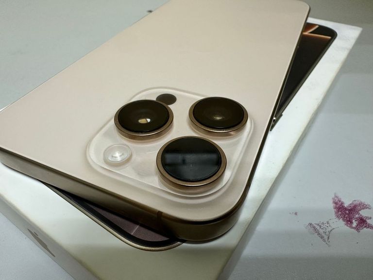 Apple iphone 16 pro max 256gb Код:01-200820725. Зображення 5